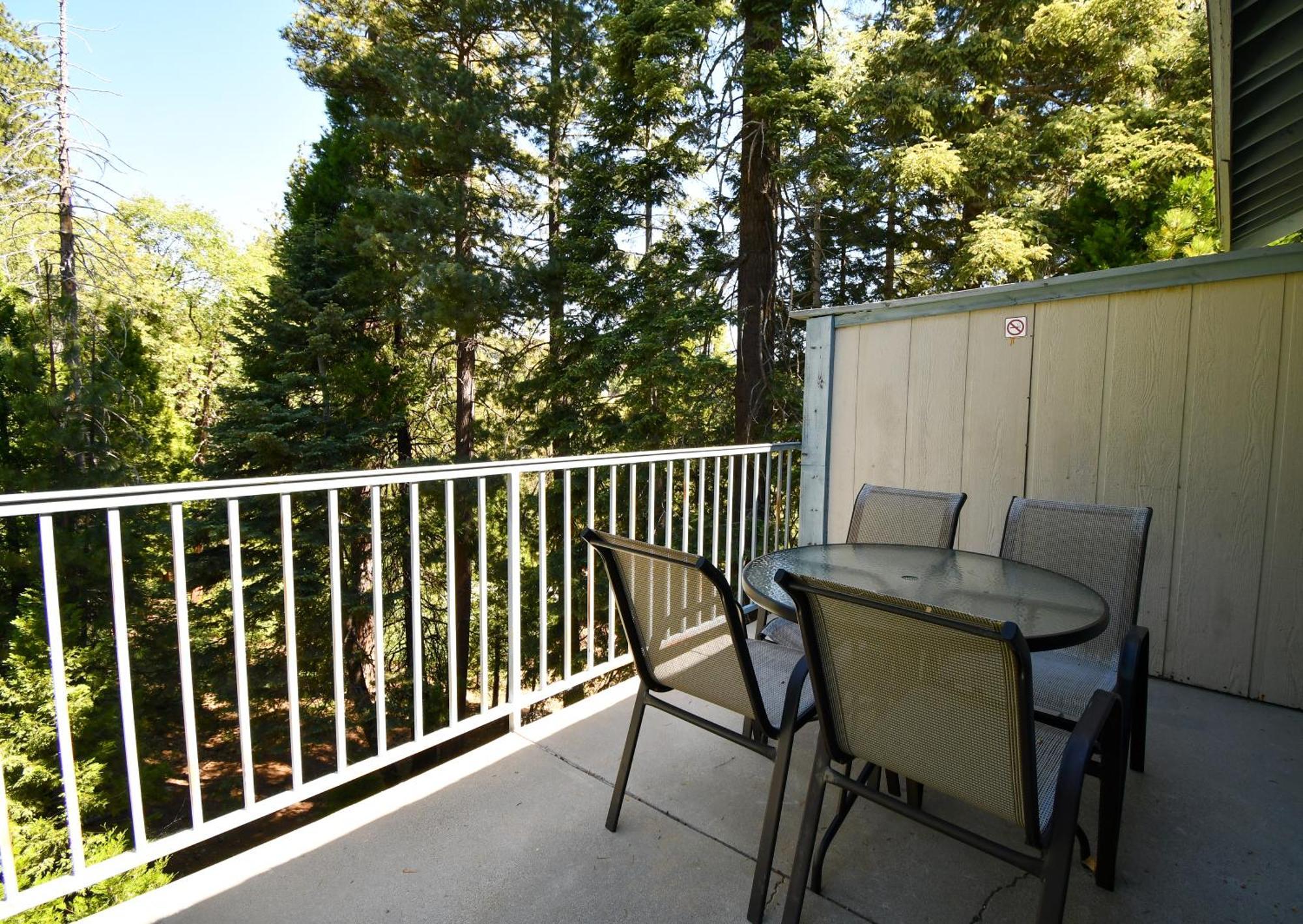 North Bay At Lake Arrowhead Blue Jay Buitenkant foto
